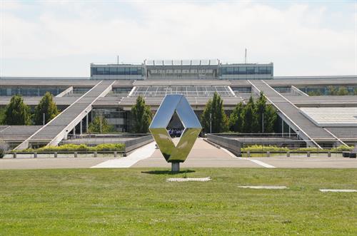 England: Renault Invites Central Saint Matins, UAL to Collaborate On Future-Focused Interiors